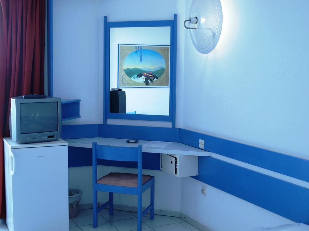 Rhodos Beach Hotel Стая снимка