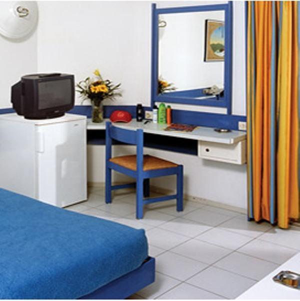 Rhodos Beach Hotel Стая снимка