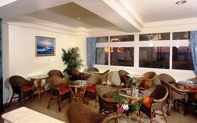 Rhodos Beach Hotel Ресторант снимка